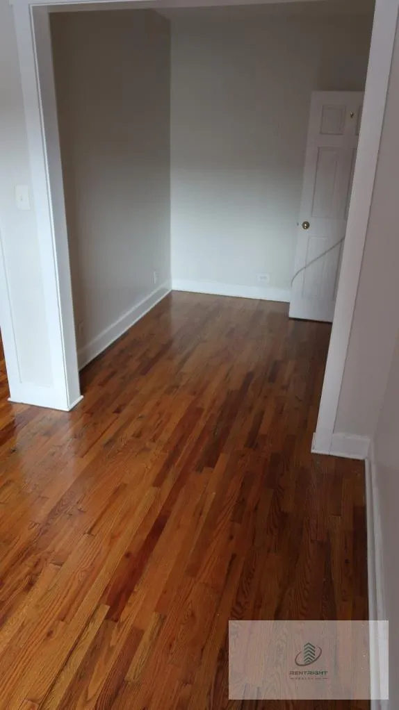 4915 W Belle Plaine Ave, ,  60641, USA 60641-unit#4915-B-Chicago-IL