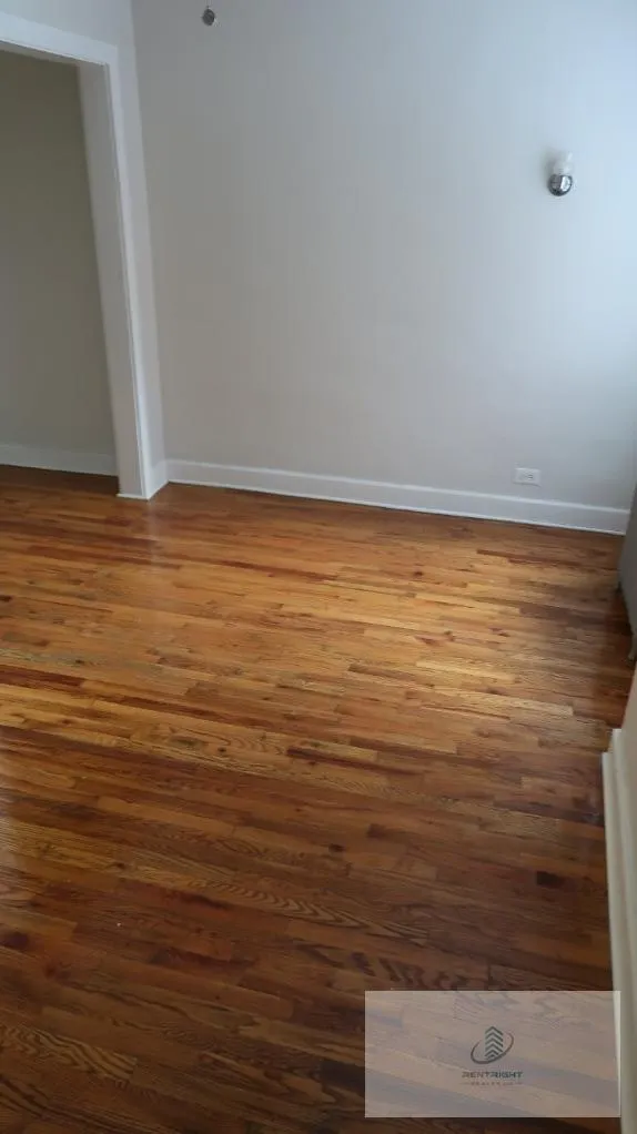 4915 W Belle Plaine Ave, ,  60641, USA 60641-unit#4915-B-Chicago-IL