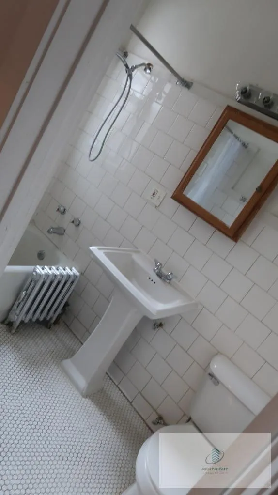 4915 W Belle Plaine Ave, ,  60641, USA 60641-unit#4915-B-Chicago-IL