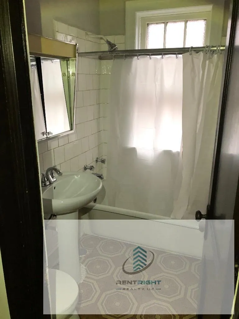 4027 W School St, ,  60641, USA 60641-unit#4033-B1-Chicago-IL