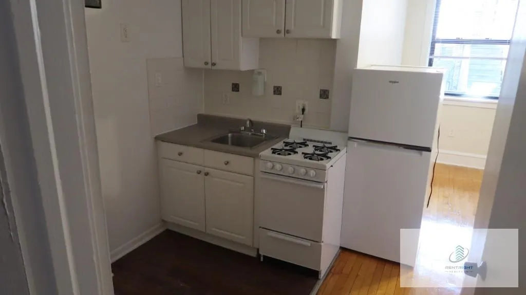 755 W Buena Ave, ,  60613, USA 60613-unit#302-Chicago-IL