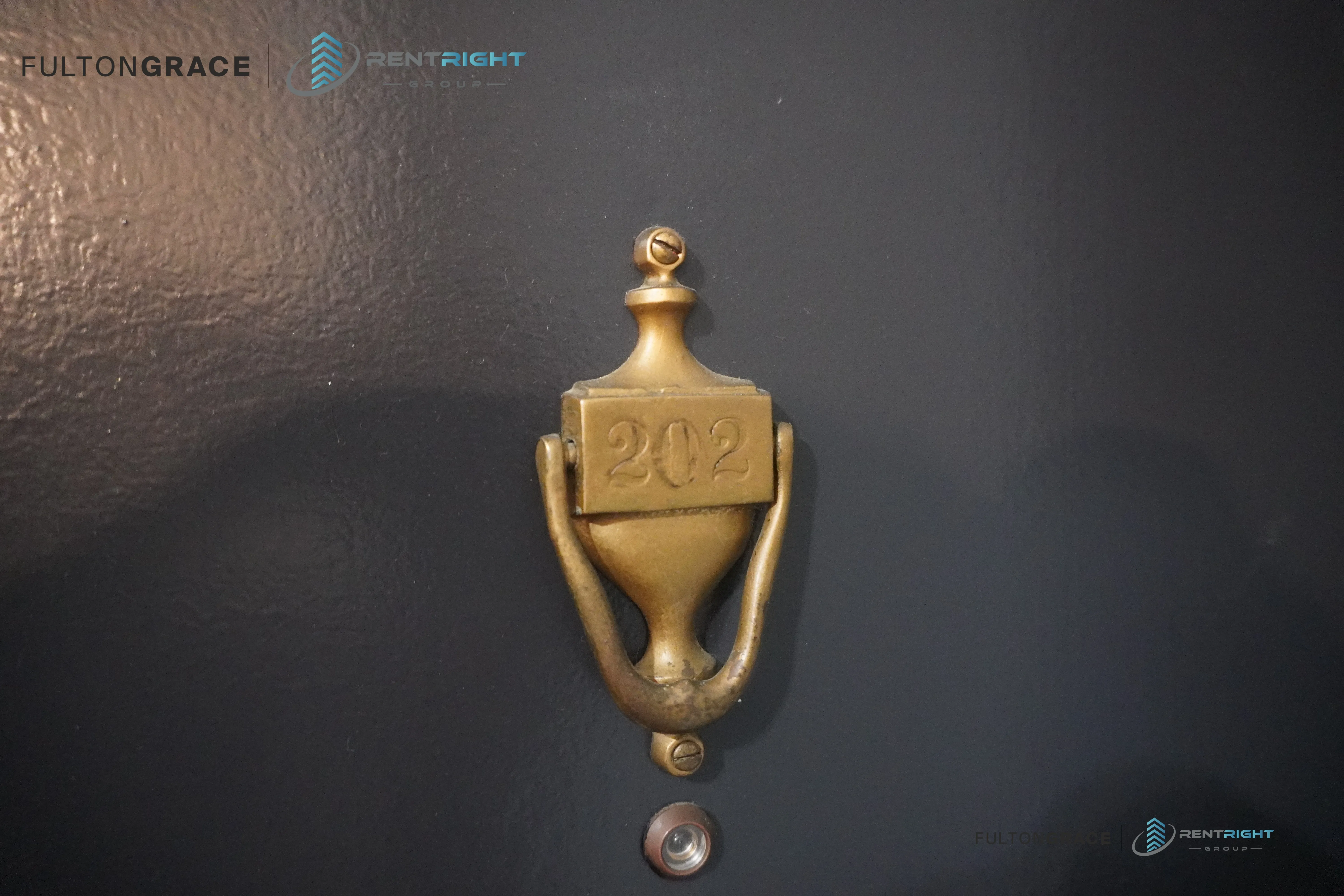 534 W Stratford Pl, , 60657, USA 60657-unit#202-Chicago-IL