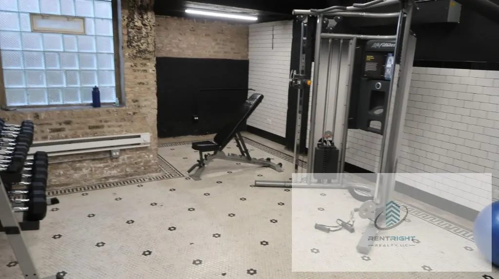 4526 N Sheridan Rd, , 60640, USA 60640-unit#508-Chicago-IL