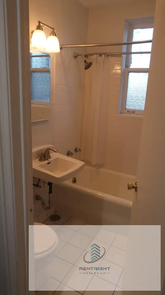 534 W Stratford Pl, ,  60657, USA 60657-unit#309-Chicago-IL