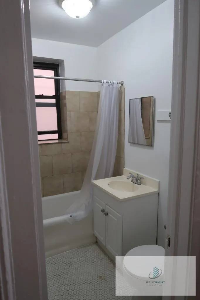 4236 N Broadway, , 60613, USA 60613-unit#4236-103-Chicago-IL