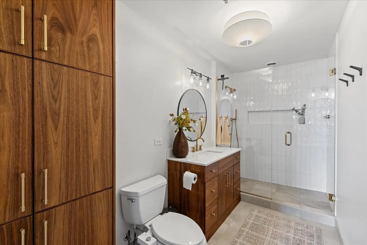 330 W Grand Ave, , 60654, USA 60654-unit#1206-Chicago-IL