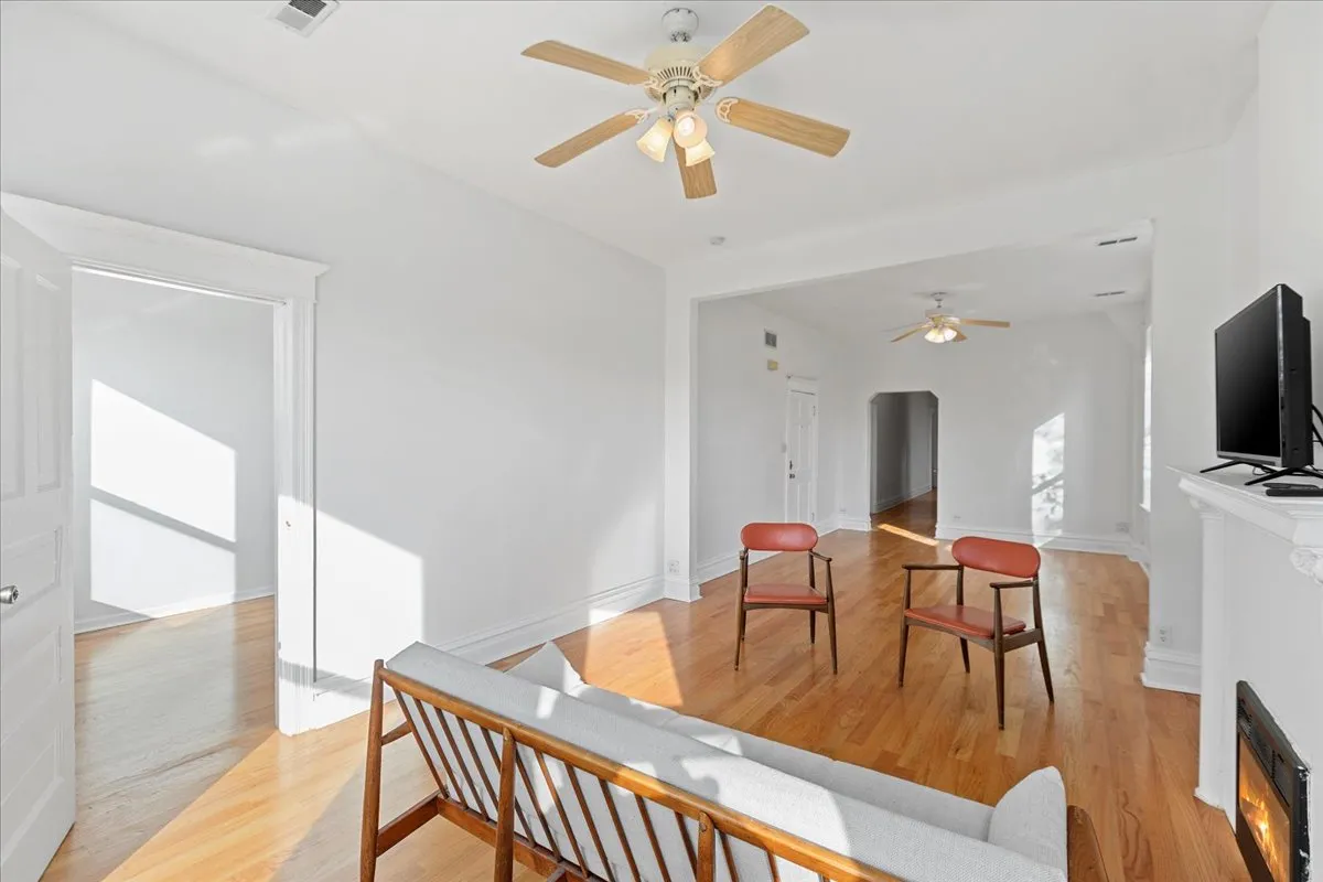 3268 W Fullerton Ave, ,  60647, USA 60647-unit#2-Chicago-IL
