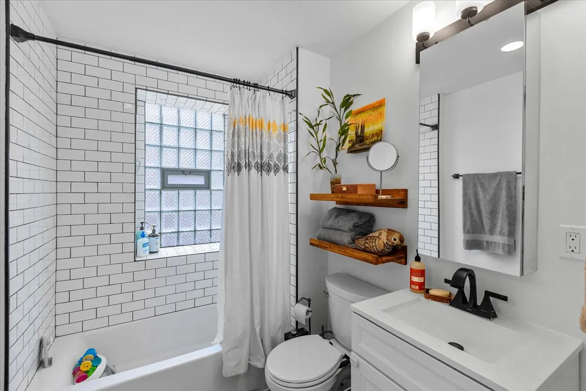 2447 N Kildare Ave, ,  60639, USA 60639-unit#1-Chicago-IL