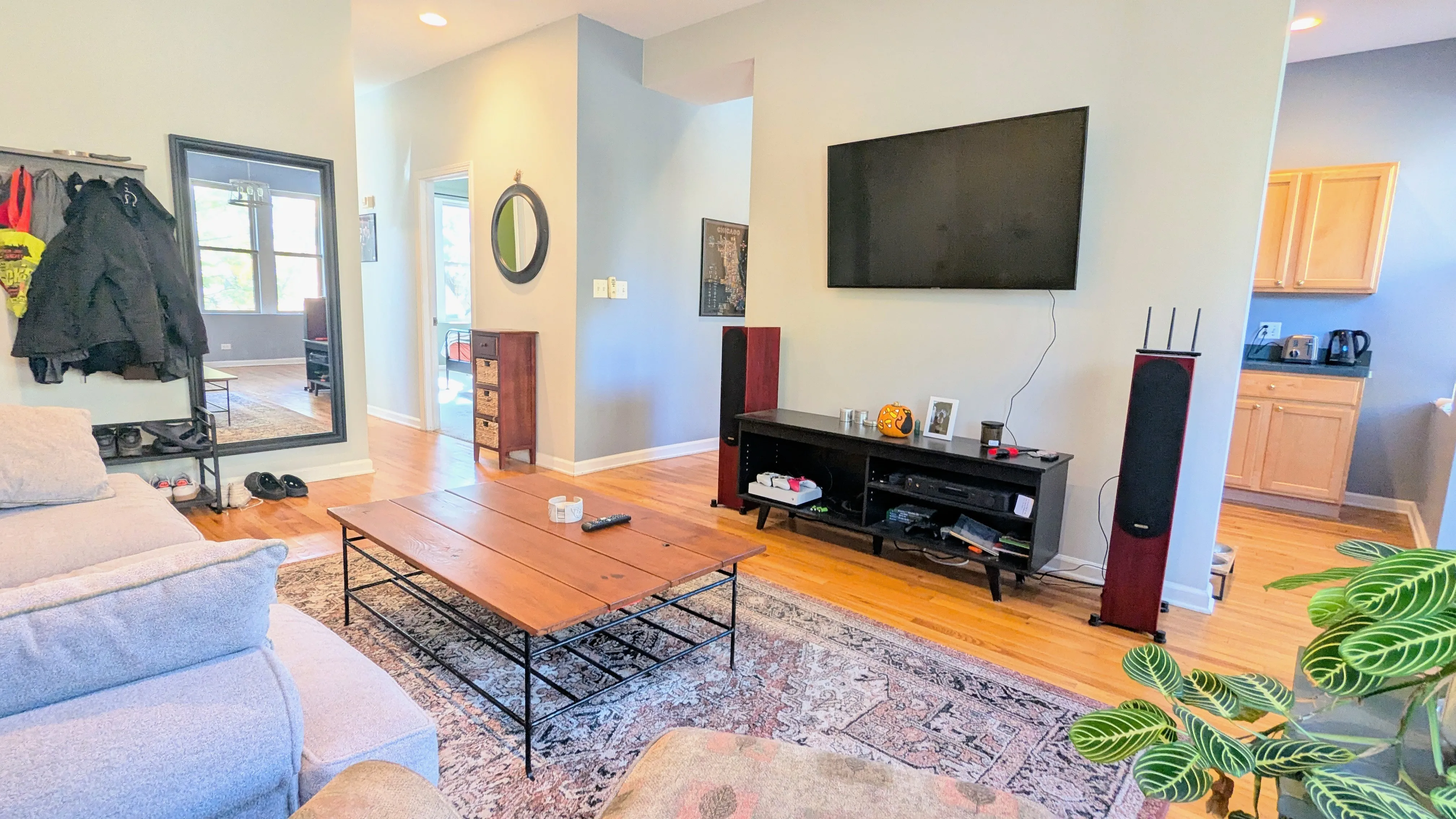 3719 W Byron St, ,  60618, USA 60618-unit#2-Chicago-IL