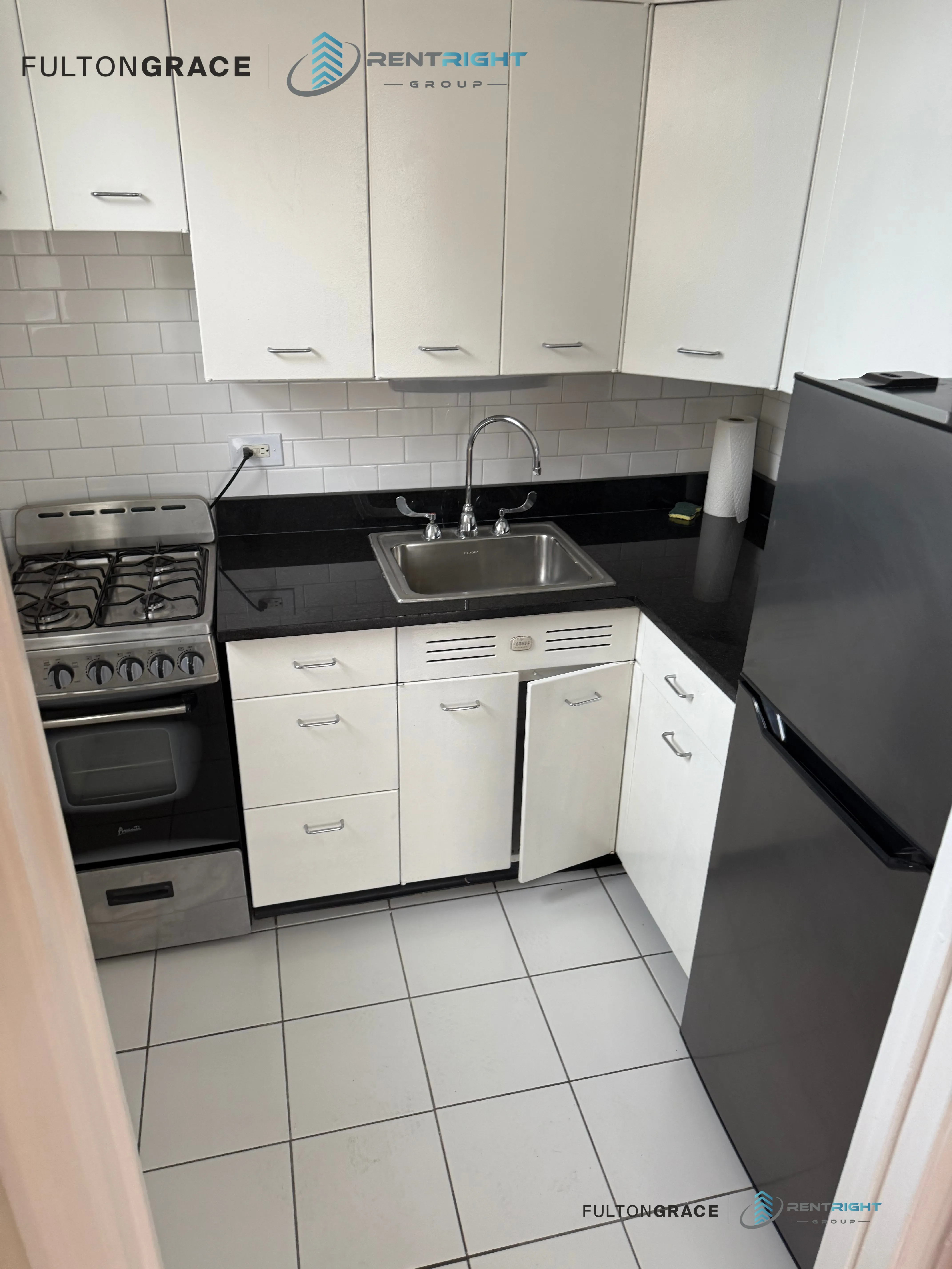 534 W Stratford Pl, ,  60657, USA 60657-unit#604-Chicago-IL