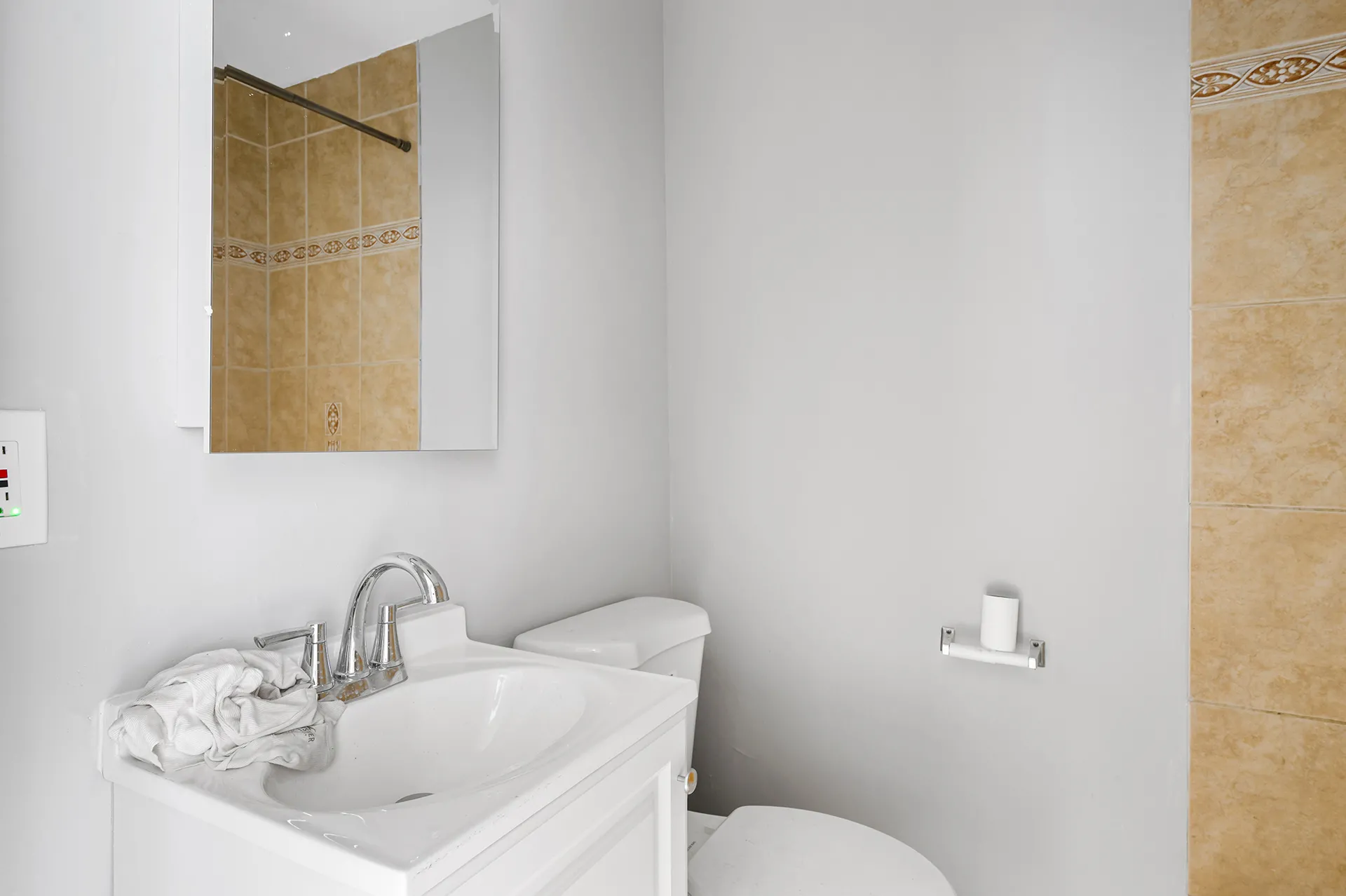 322 Lake St, Oak Park,  60302, USA 60302-unit#2F-Chicago-IL