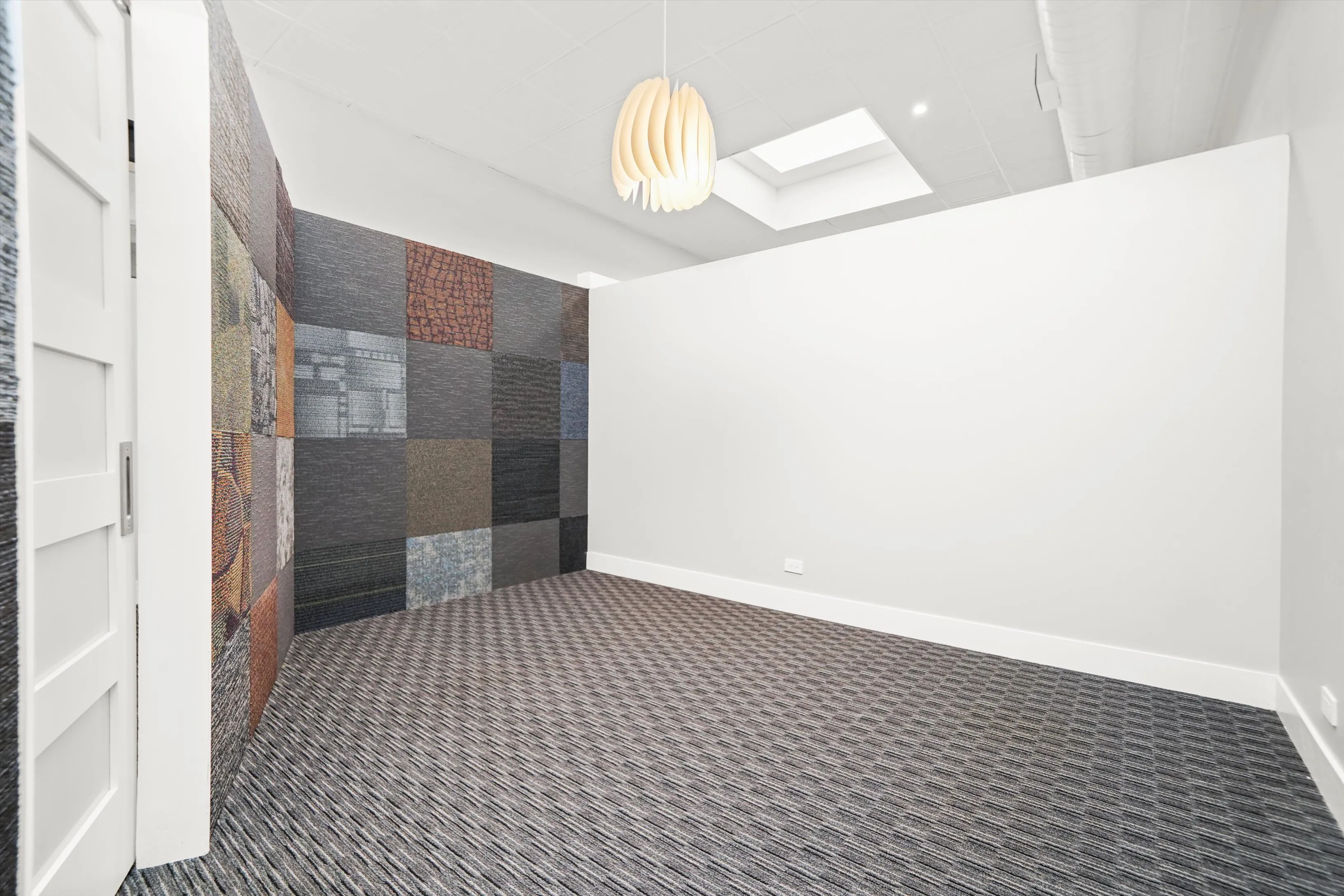 300 N Ogden Ave, ,  60607, USA 60607-unit#202-Chicago-IL