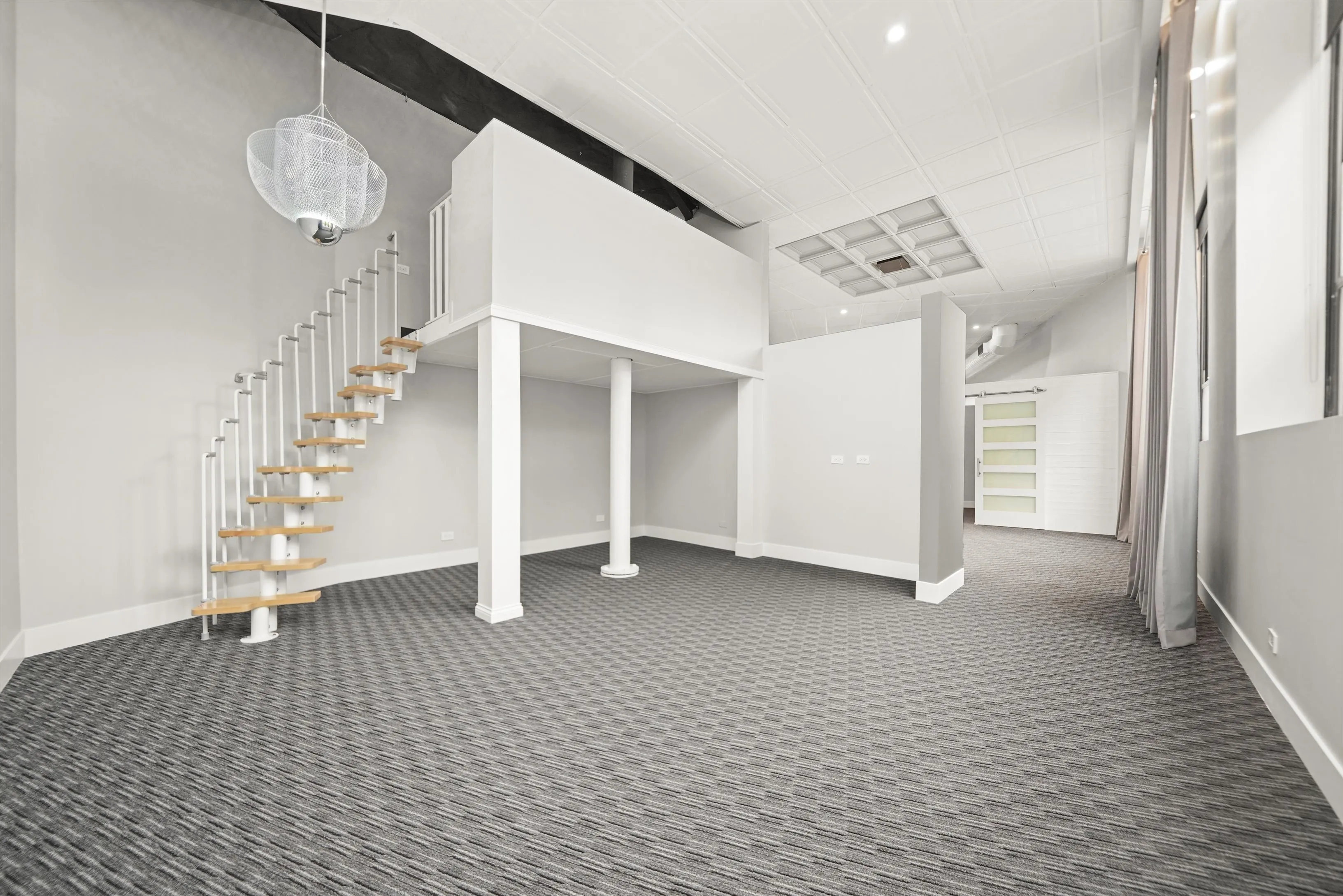 300 N Ogden Ave, ,  60607, USA 60607-unit#202-Chicago-IL