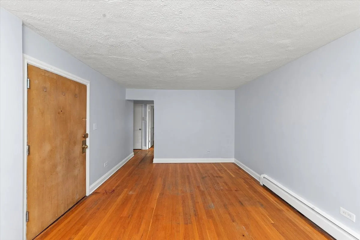 335 Custer Ave, , 60202, USA 60202-unit#2S-Evanston-IL