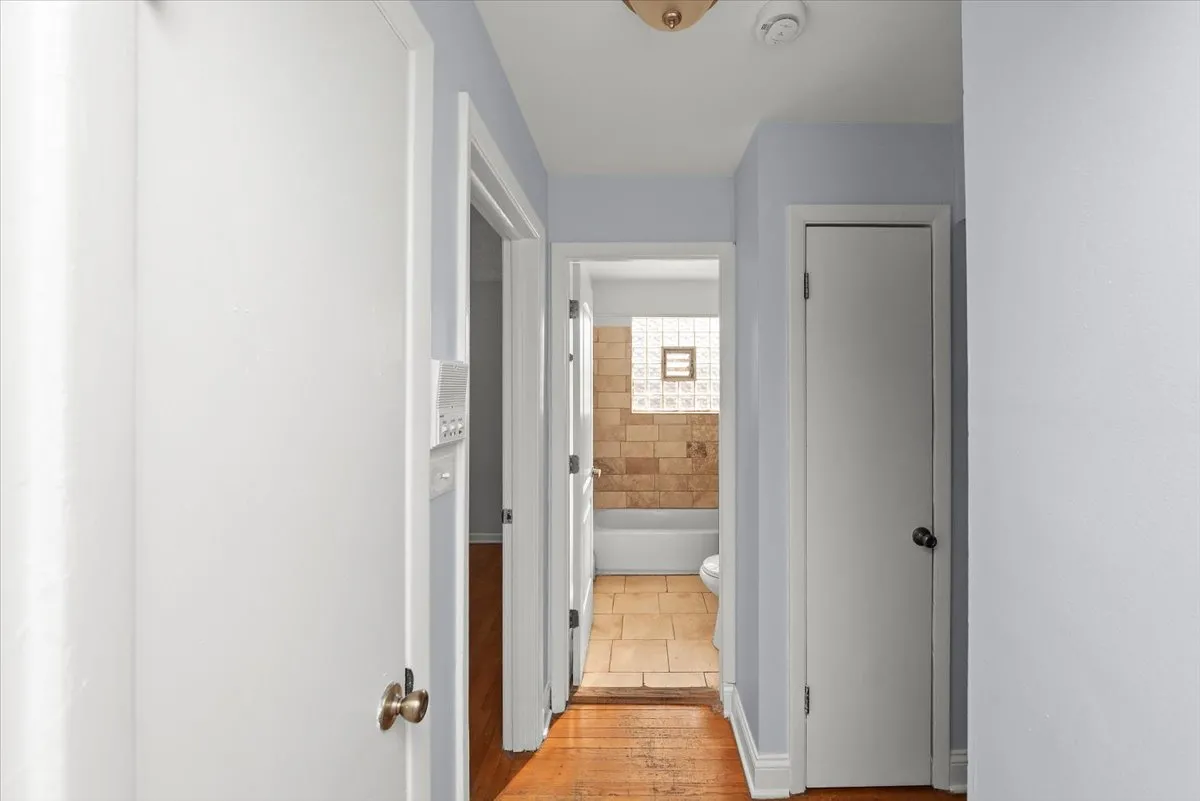 335 Custer Ave, , 60202, USA 60202-unit#2S-Evanston-IL