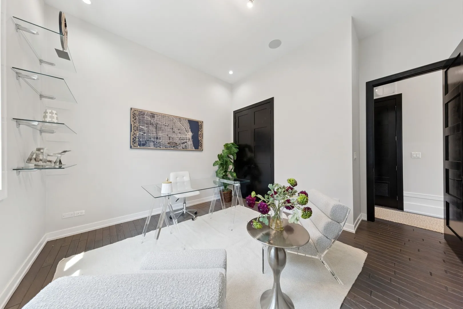 2756 N Magnolia Ave, ,  60614, USA 60614-unit#PH-Chicago-IL