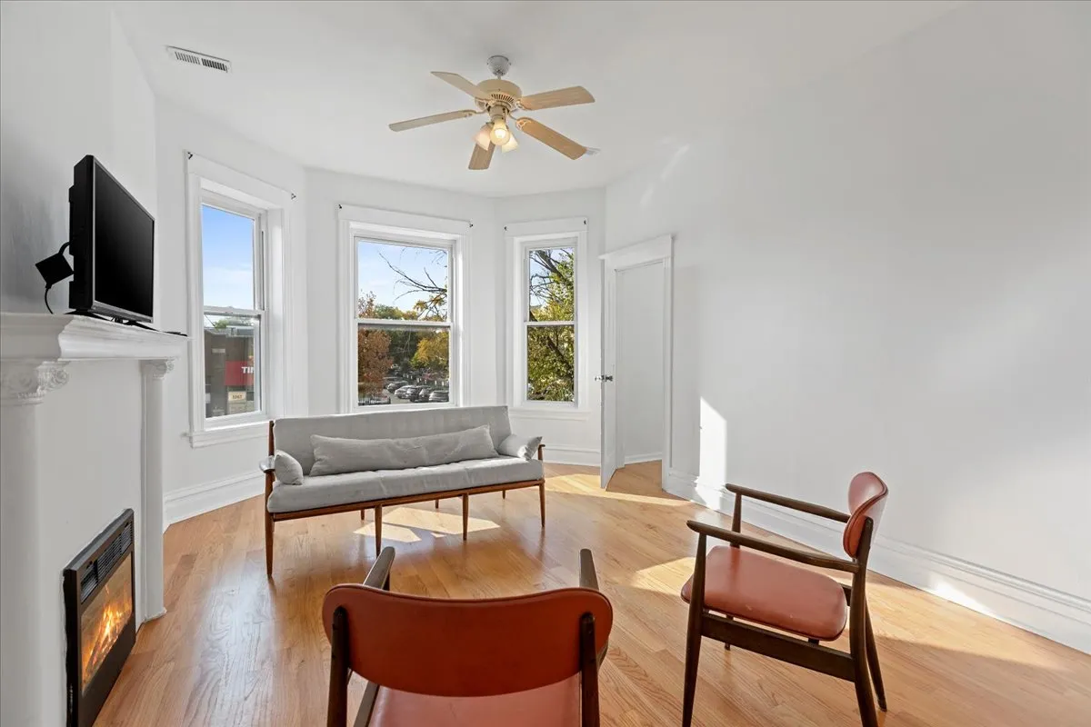 3268 W Fullerton Ave, , 60647, USA 60647-unit#2-Chicago-IL