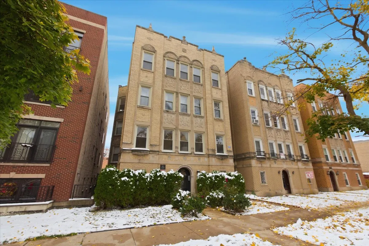 6136 N Mozart St, , 60659, USA 60659-unit#4-Chicago-IL