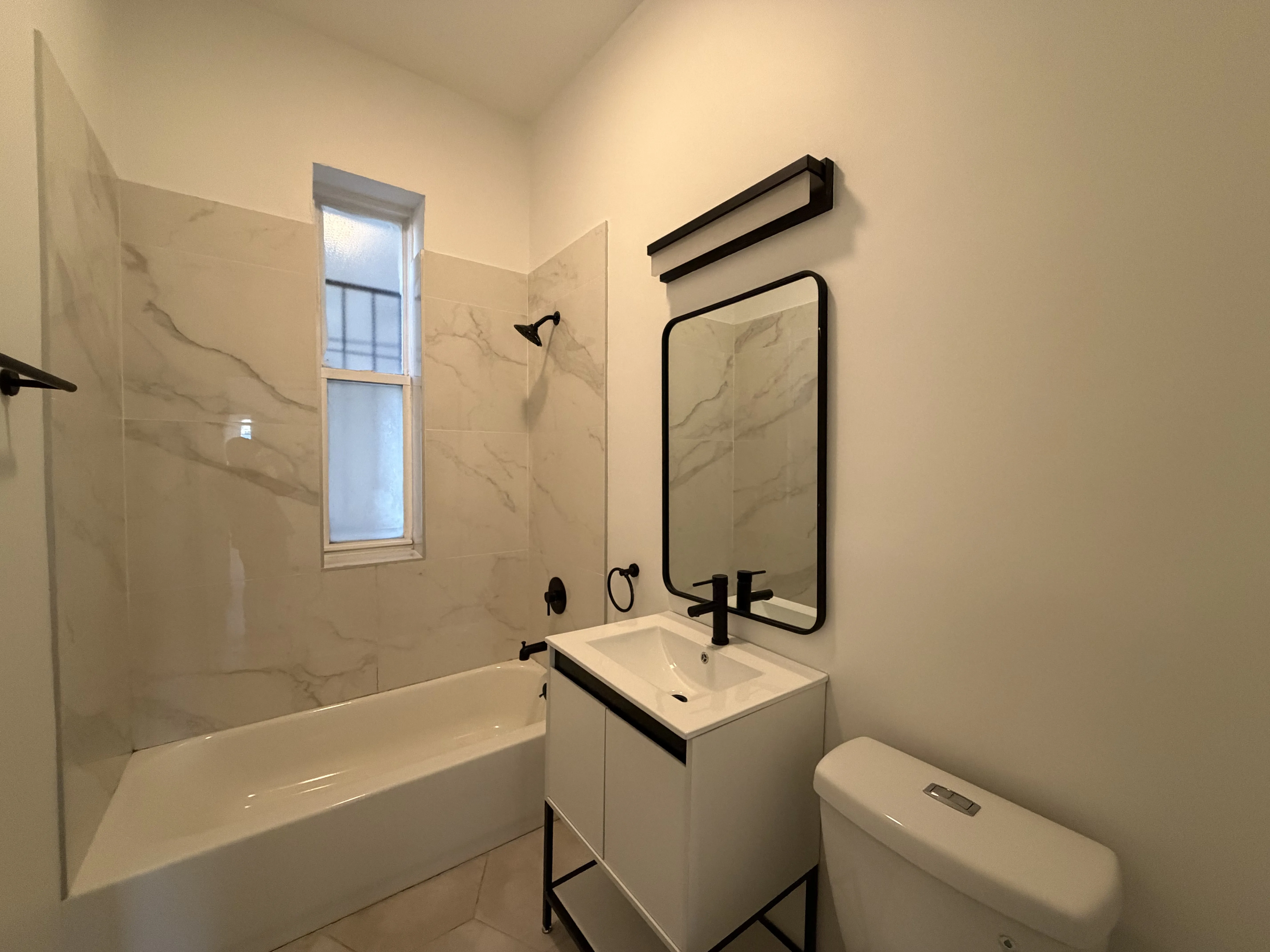 1456 N Kedzie Ave, ,  60651, USA 60651-unit#1R-Chicago-IL