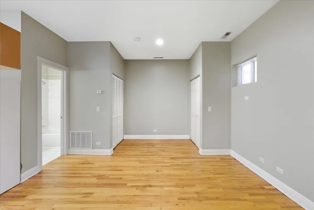 1638 W Warren Blvd, ,  60612, USA 60612-unit#1R-Chicago-IL