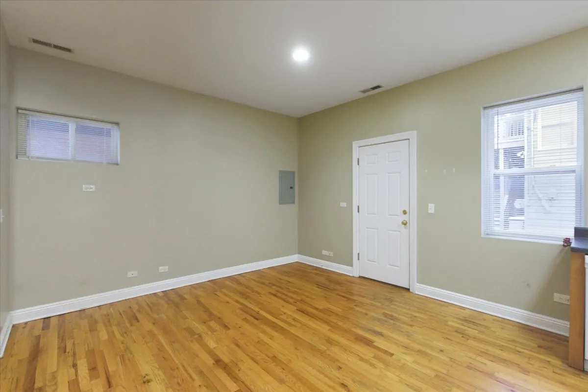 1638 W Warren Blvd, ,  60612, USA 60612-unit#1R-Chicago-IL