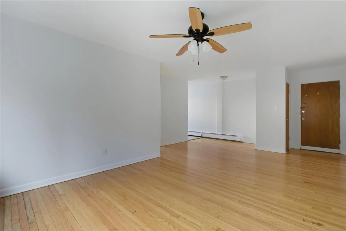 6719 N Hermitage Ave, ,  60626, USA 60626-unit#3A-Chicago-IL