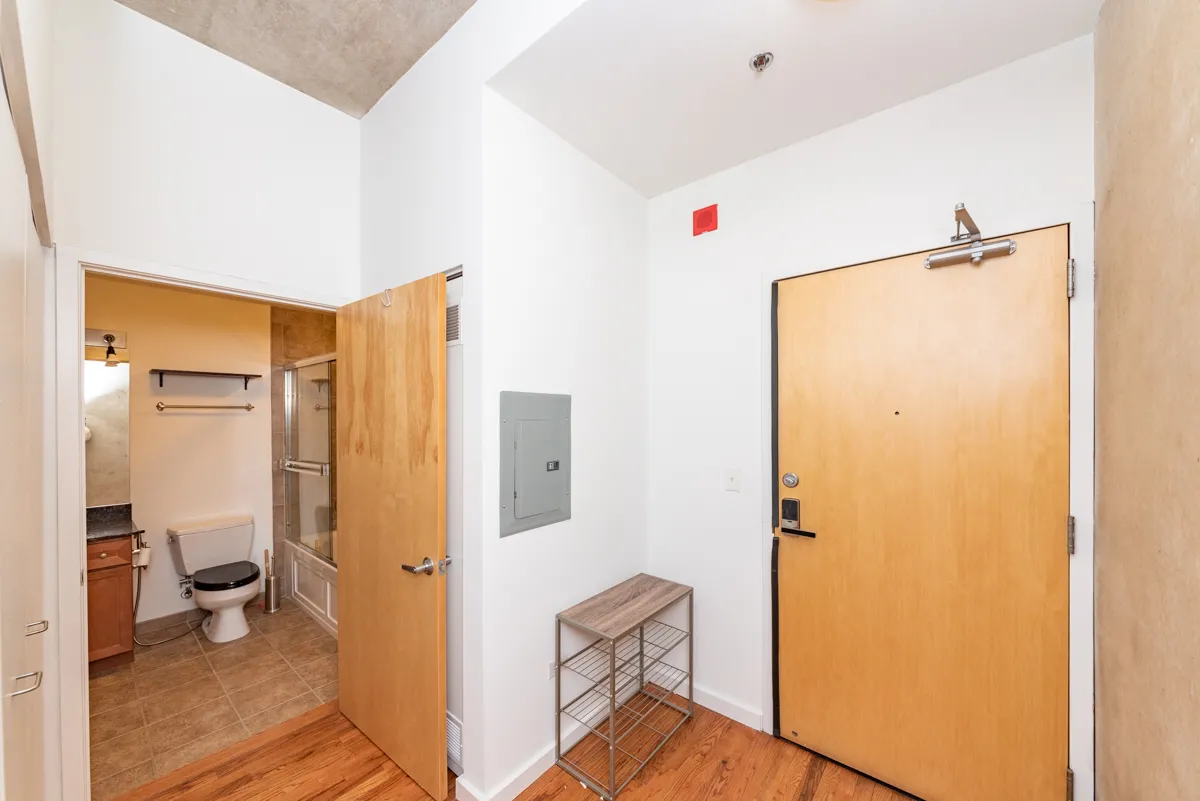 630 N Franklin St, , 60654, USA 60654-unit#704-Chicago-IL