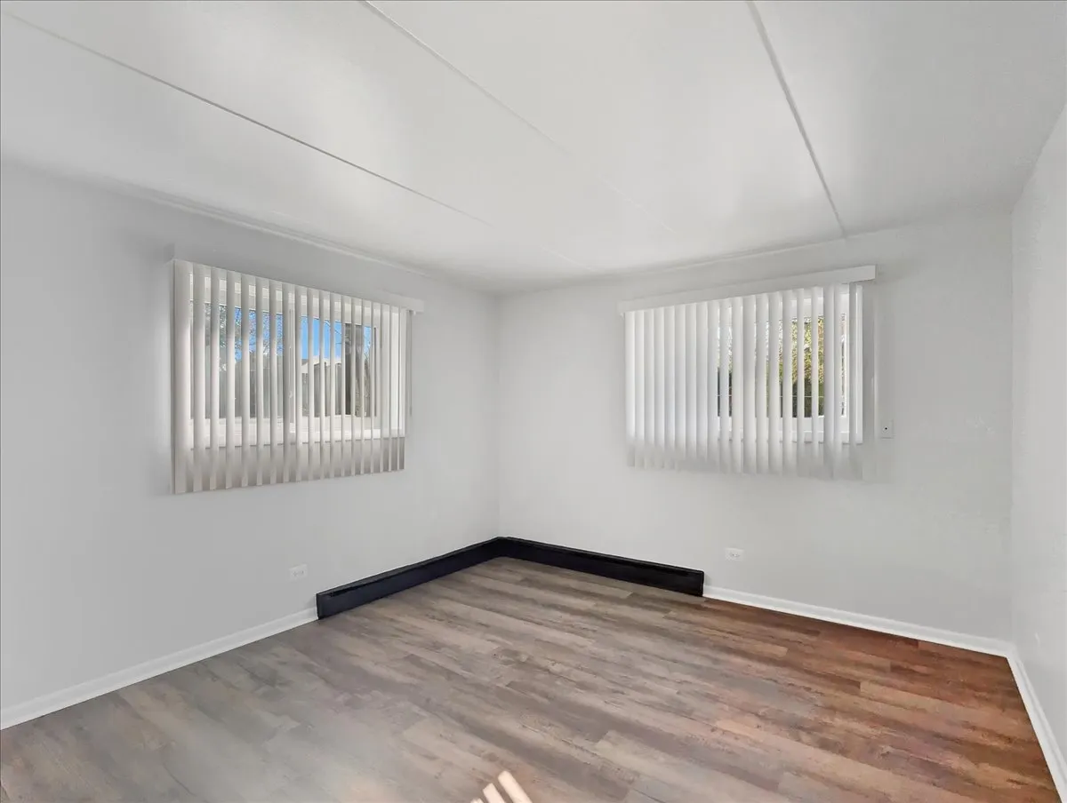 300 Marlene Ct, ,  60084, USA 60084-unit#1-Wauconda-IL