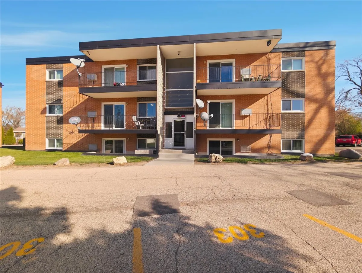 300 Marlene Ct, , 60084, USA 60084-unit#1-Wauconda-IL