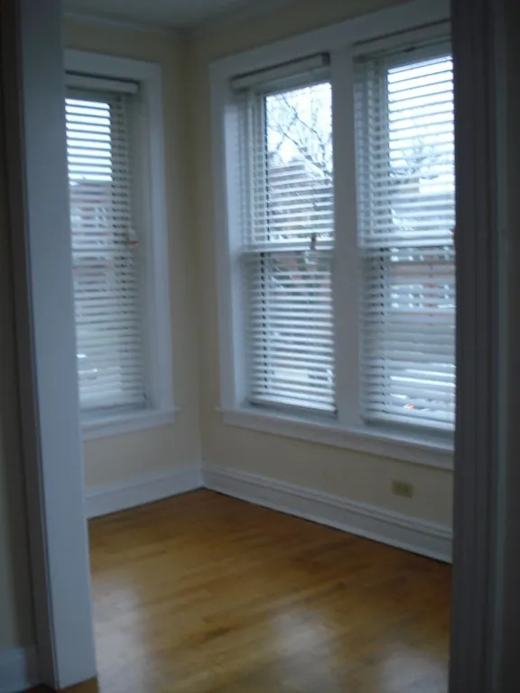 127 Ridge Ave, ,  60202, USA 60202-unit#3-Evanston-IL