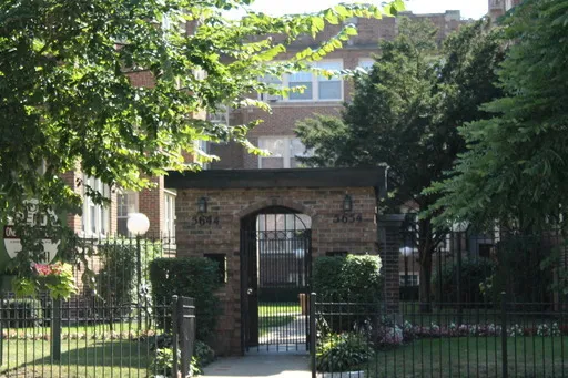 5644 N Ridge Ave, , 60660, USA 60660-unit#54-1N-Chicago-IL