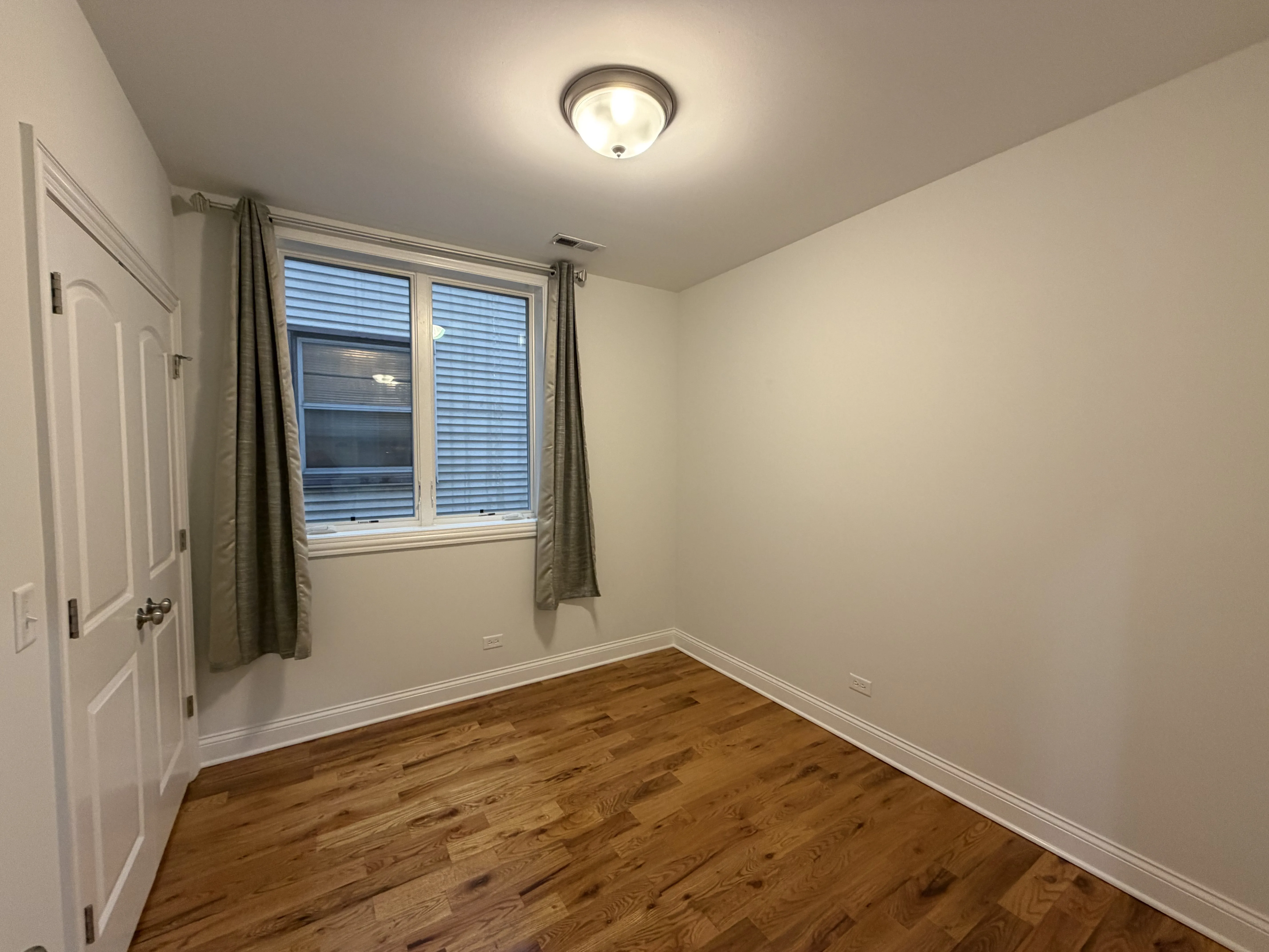 2450 W Diversey Ave, ,  60647, USA 60647-unit#2-Chicago-IL