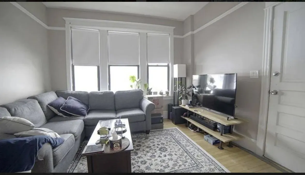 2117 N Kedzie Blvd, , 60647, USA 60647-unit#3R-Chicago-IL