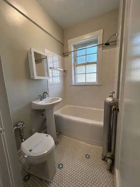 1601 W Thome Ave, ,  60660, USA 60660-unit#3I-Chicago-IL