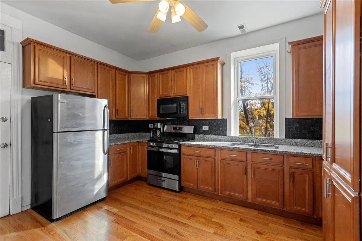 3268 W Fullerton Ave, , 60647, USA 60647-unit#2-Chicago-IL