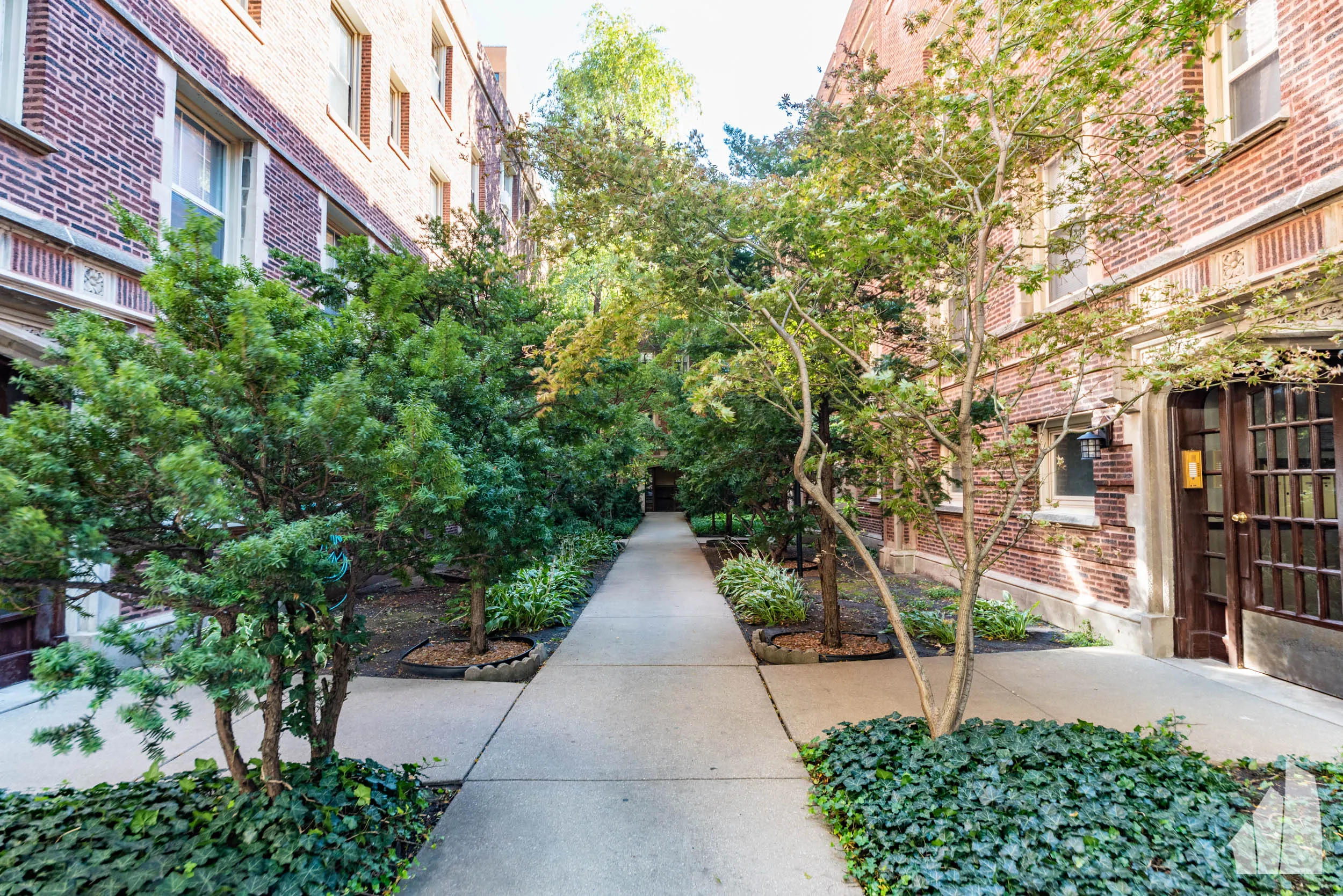 517 W Brompton Ave, ,  60657, USA 60613-unit#525-GDN-Chicago-IL