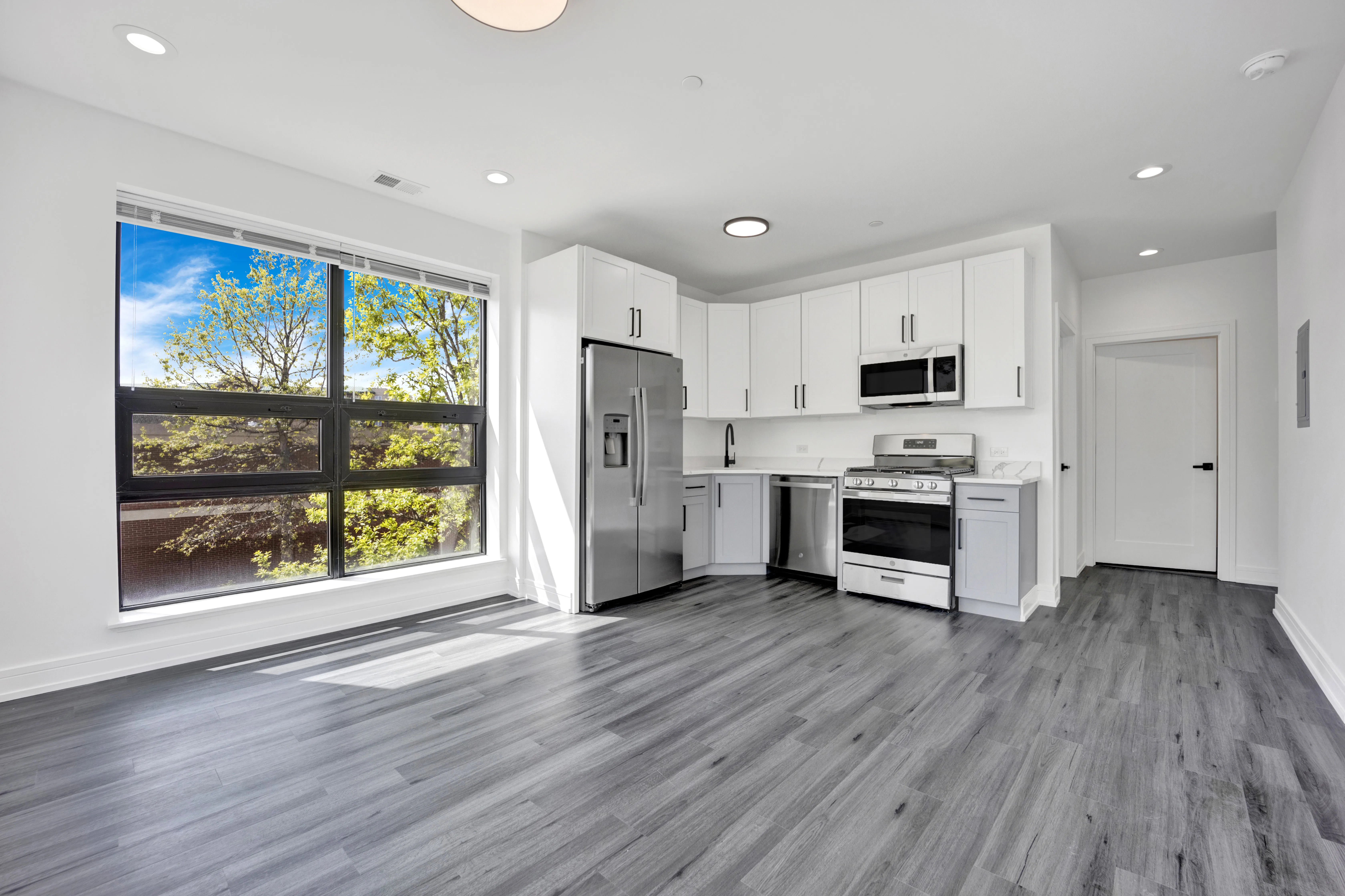 4350 W Lawrence Ave, ,  60630, USA 60630-unit#408-Chicago-IL