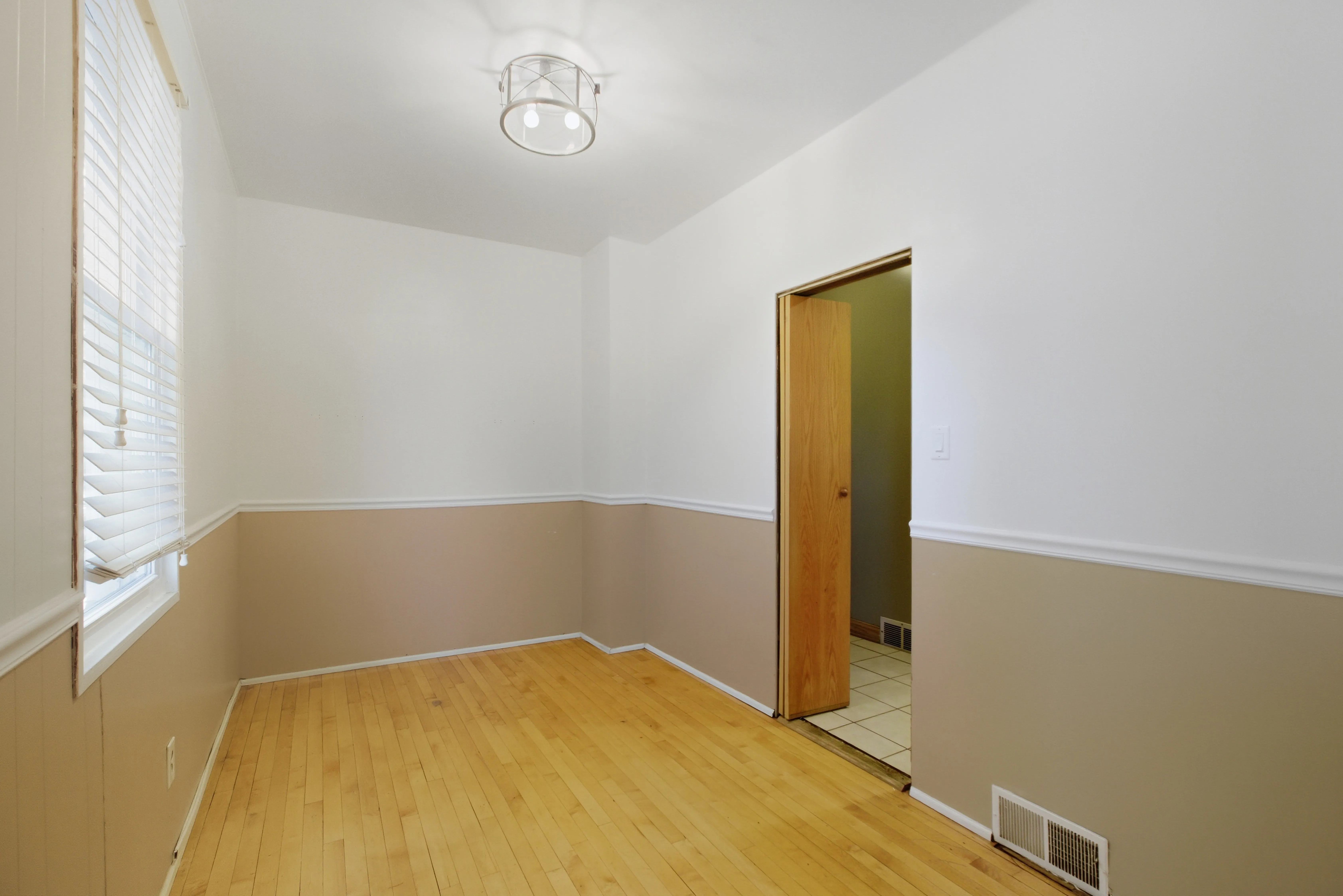 5434 W Wrightwood Ave, ,  60639, USA 60639-Chicago-IL
