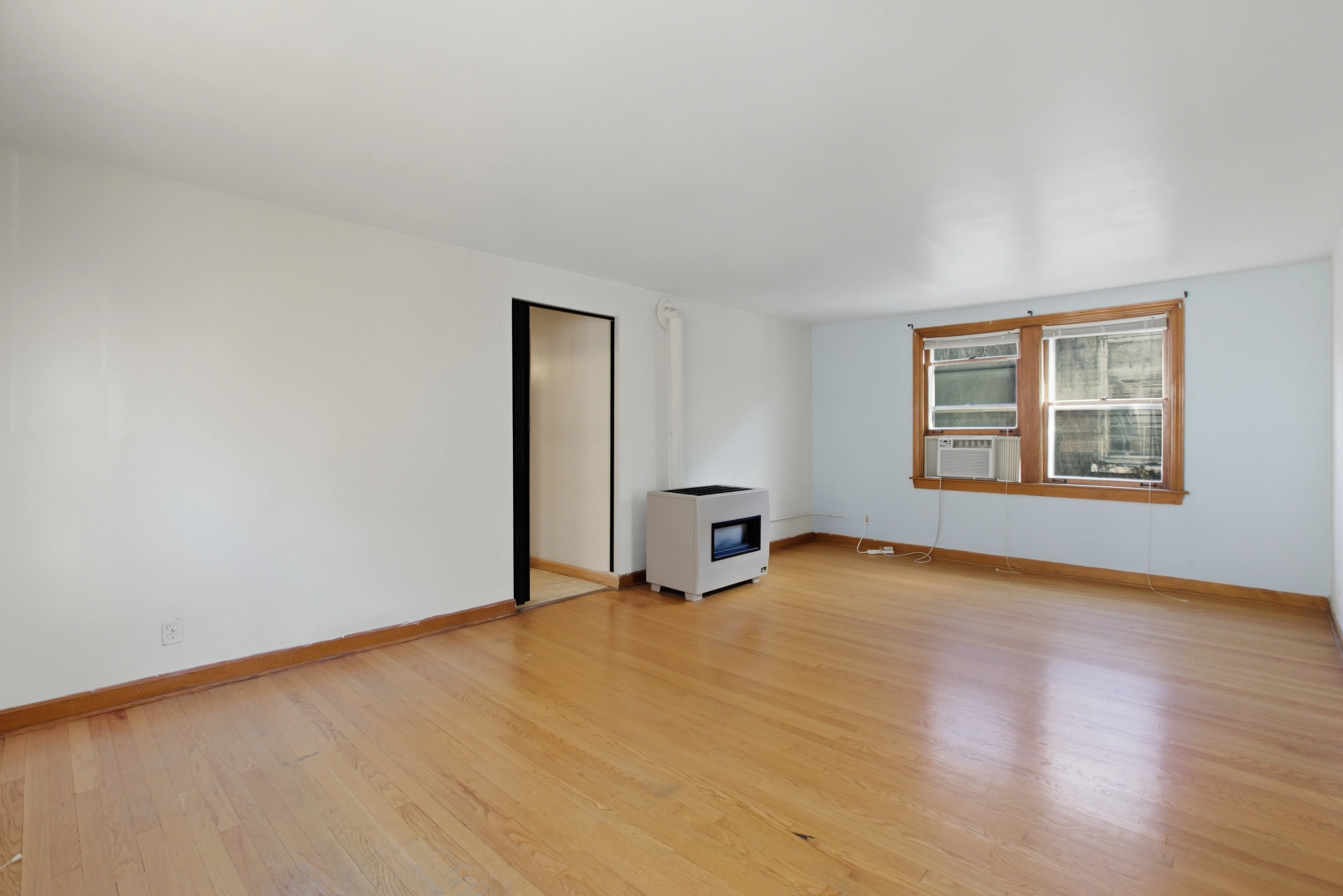 5434 W Wrightwood Ave, ,  60639, USA 60639-Chicago-IL