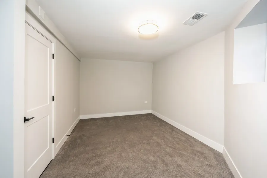 1435 N Washtenaw Ave, ,  60622, USA 60622-unit#G-Chicago-IL