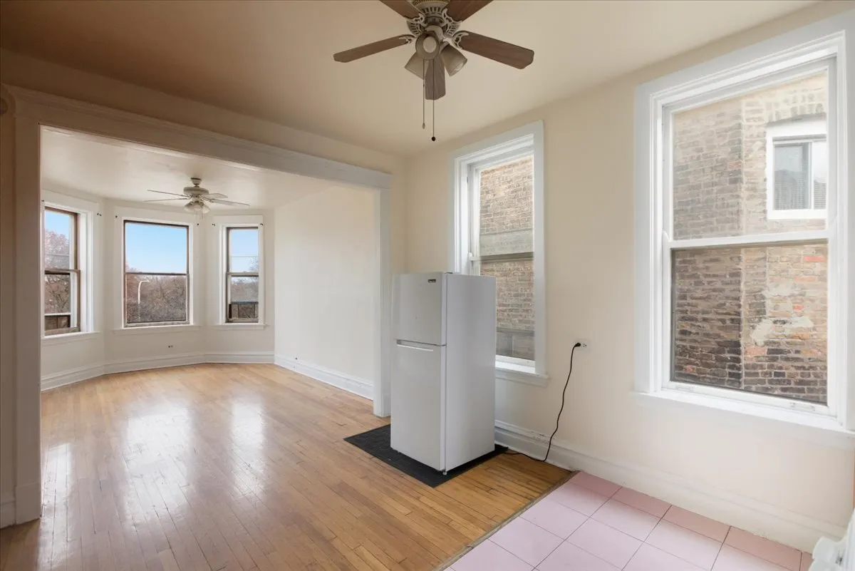 3133 W Augusta Blvd, , 60622, USA 60622-unit#3E-Chicago-IL