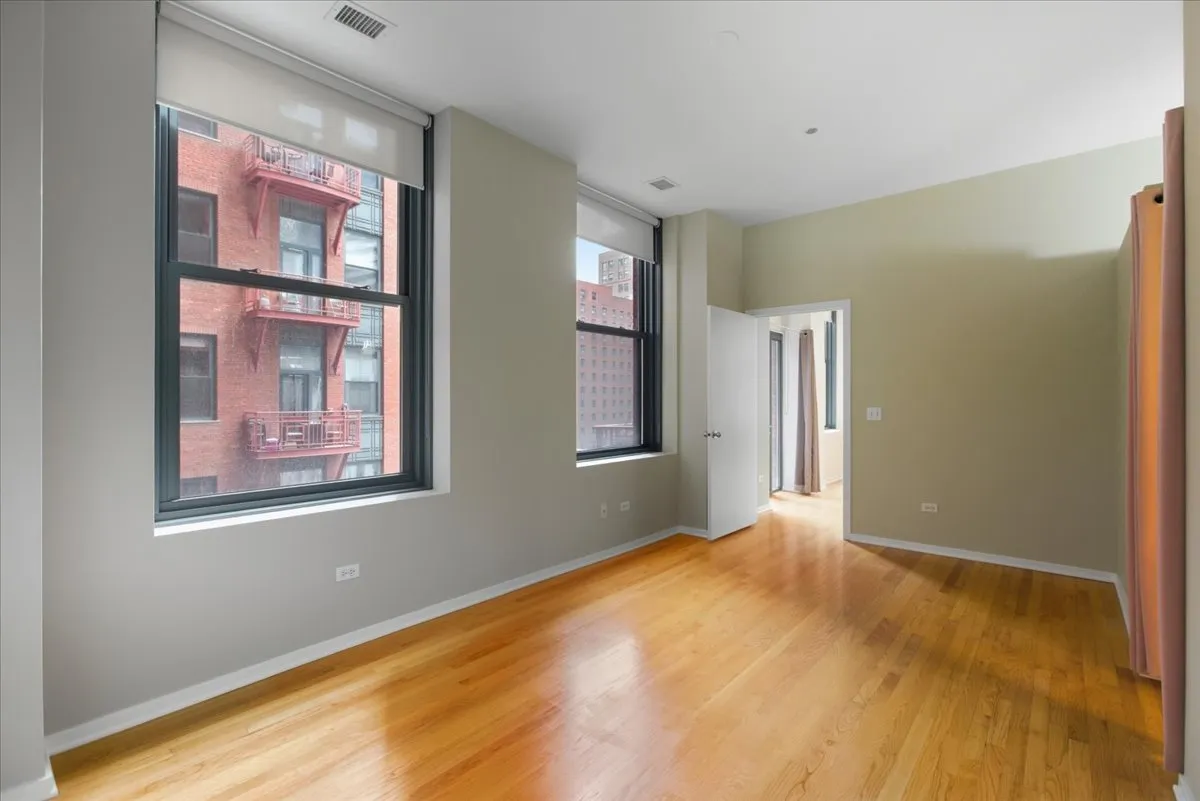 208 W Washington St, , 60606, USA 60606-unit#1010-Chicago-IL
