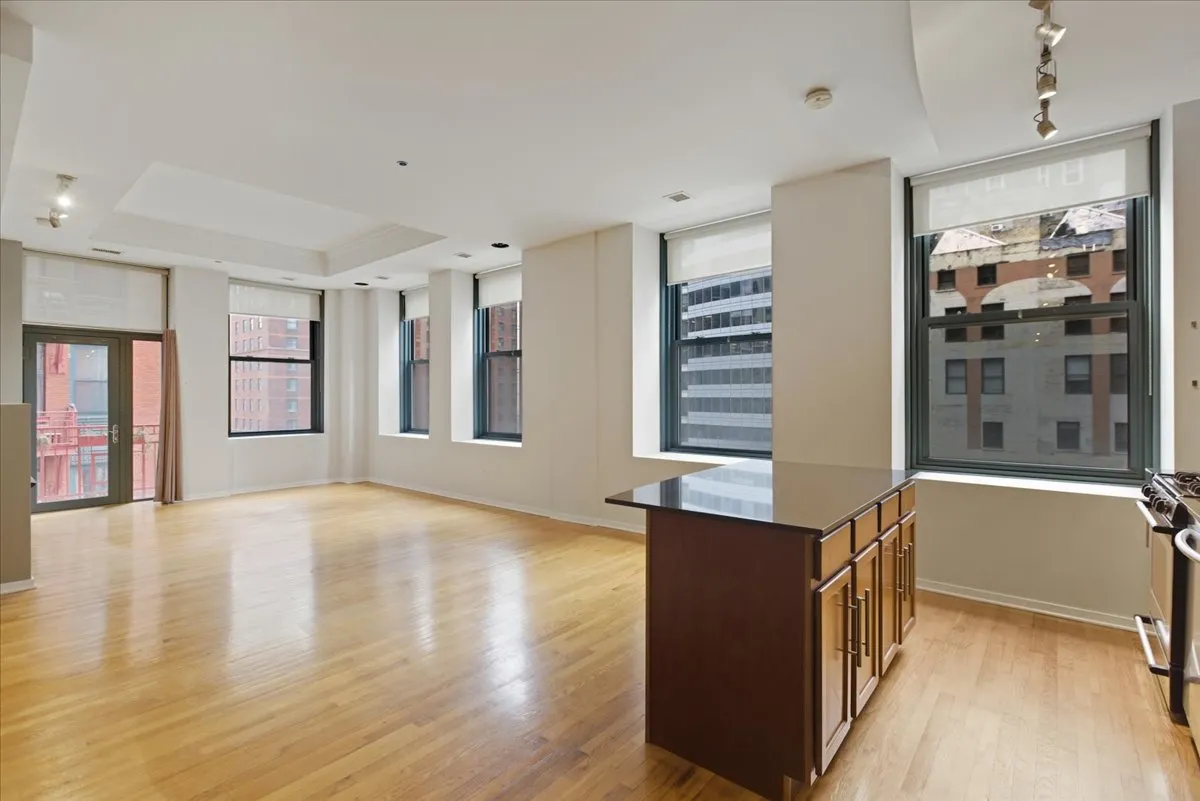 208 W Washington St, ,  60606, USA 60606-unit#1010-Chicago-IL