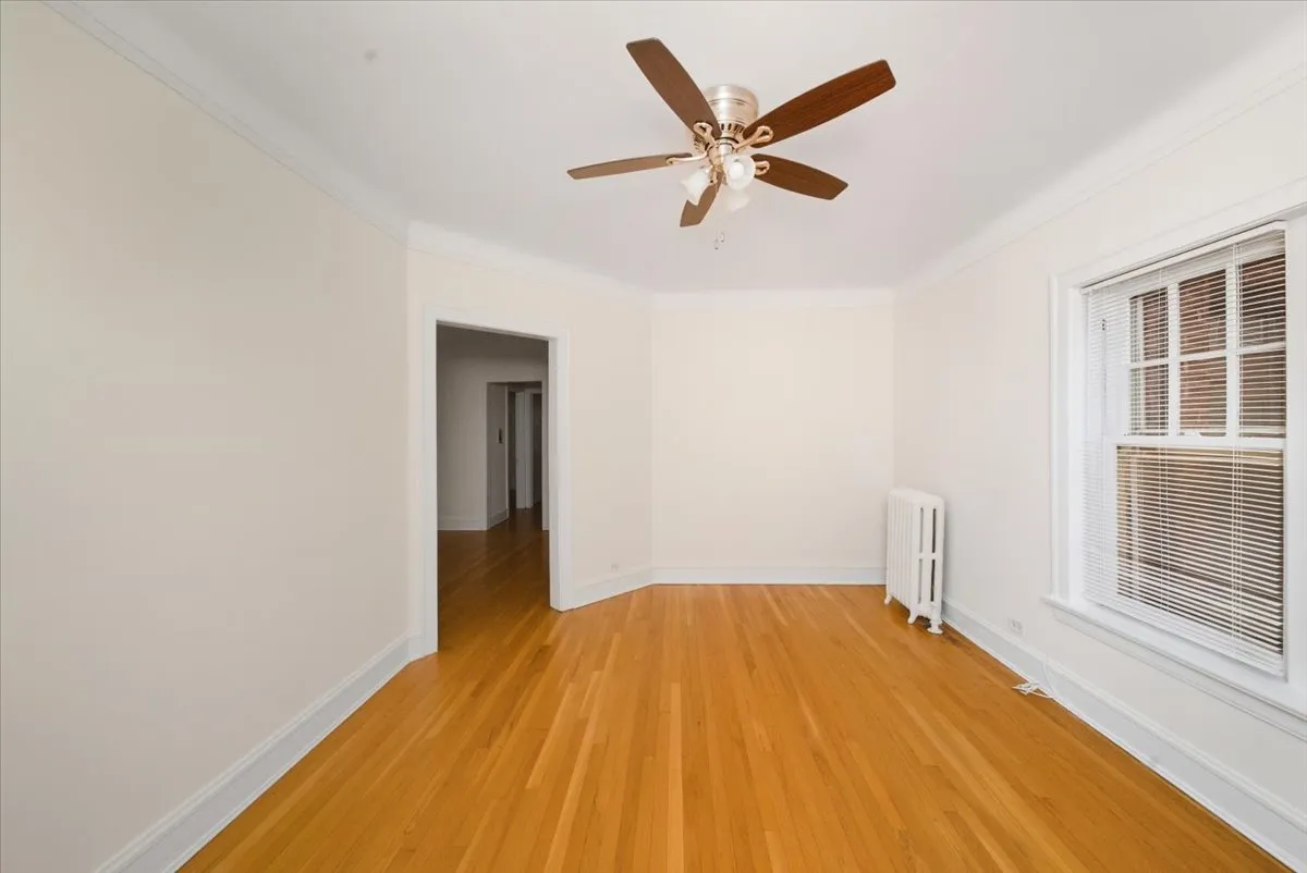 Hinman Ave, ,  60202, USA 60202-unit#2S-Evanston-IL