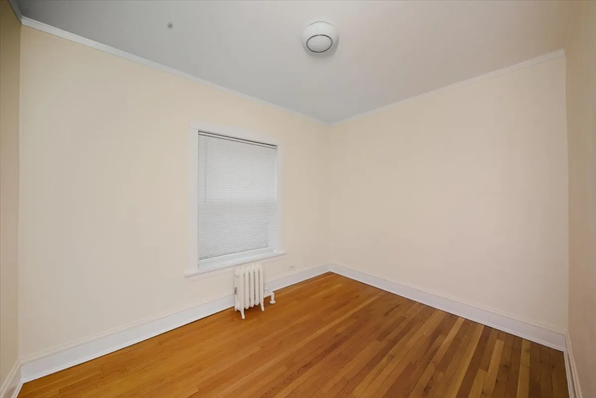 Hinman Ave, ,  60202, USA 60202-unit#2S-Evanston-IL
