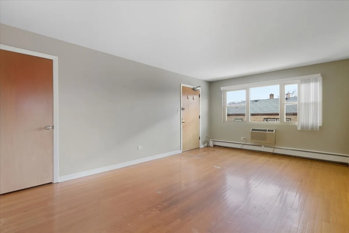 337 Custer Ave, , 60202, USA 60202-unit#2W-Evanston-IL