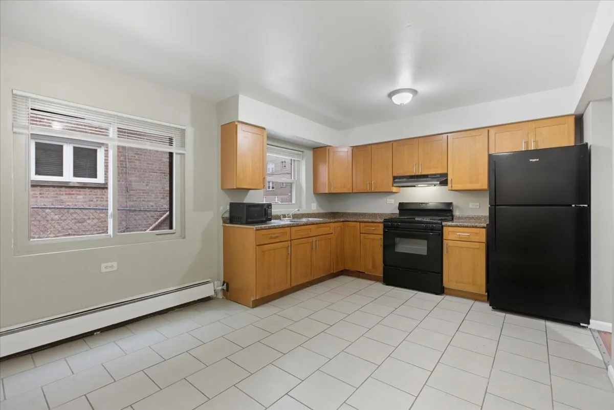 337 Custer Ave, ,  60202, USA 60202-unit#G-Evanston-IL