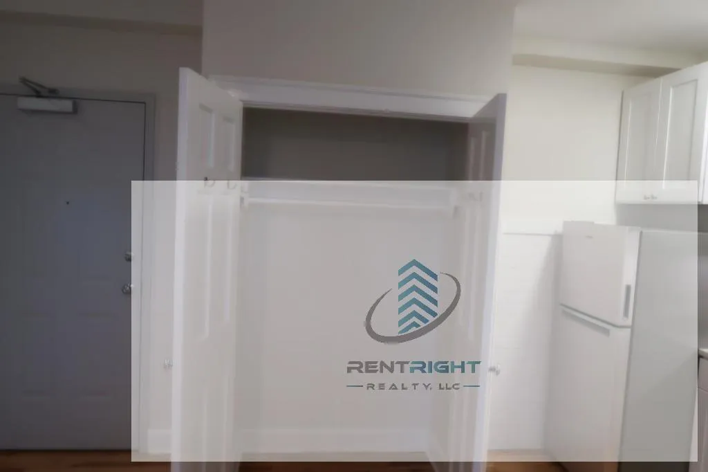 4526 N Sheridan Rd, ,  60640, USA 60640-unit#512-Chicago-IL