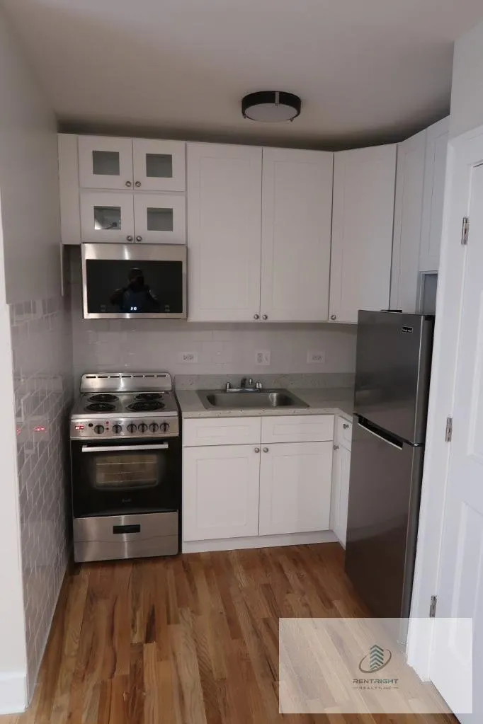 4526 N Sheridan Rd, ,  60640, USA 60640-unit#512-Chicago-IL