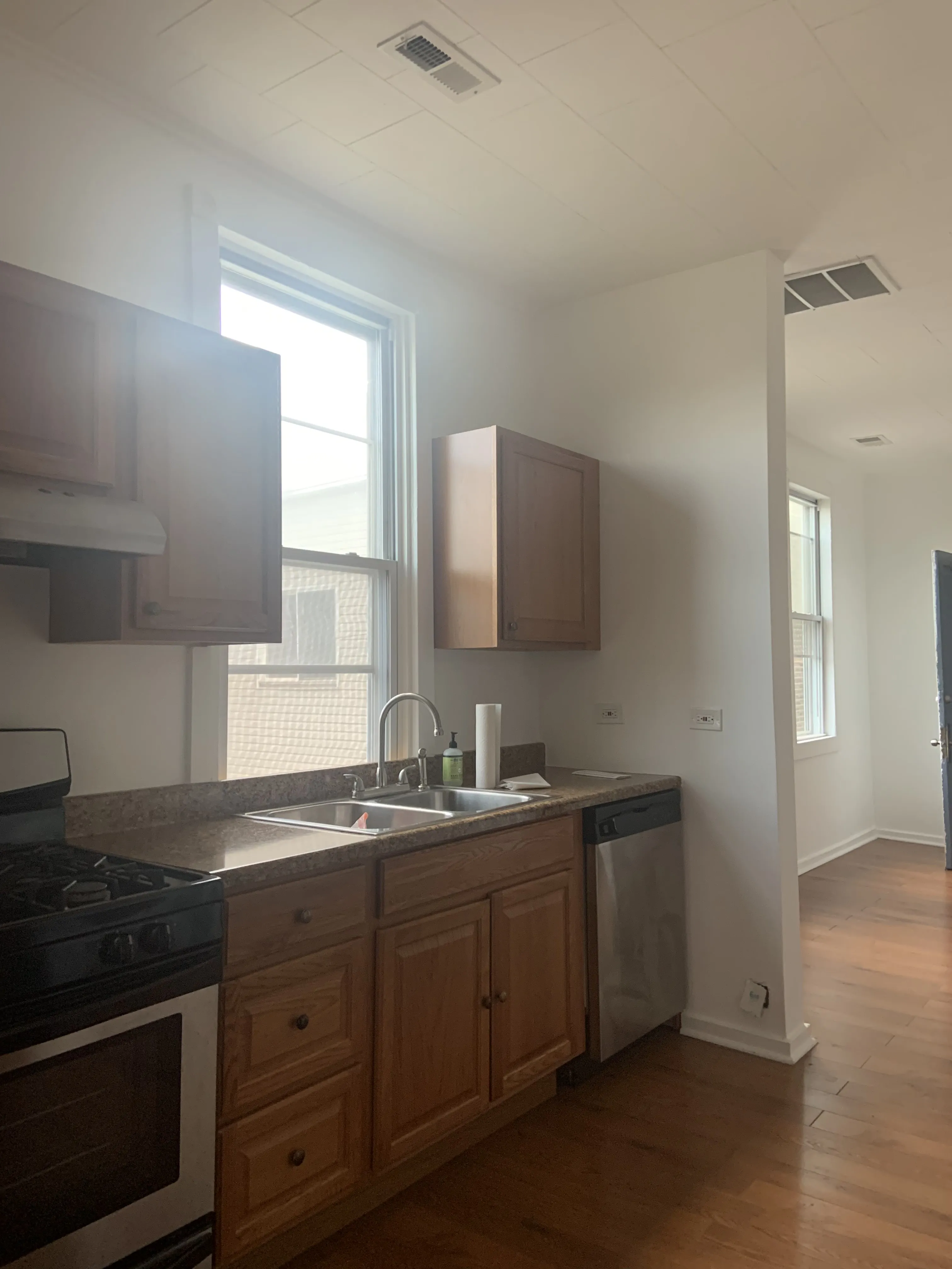 1735 N Kimball Ave, , 60647, USA 60647-unit#2R-Chicago-IL